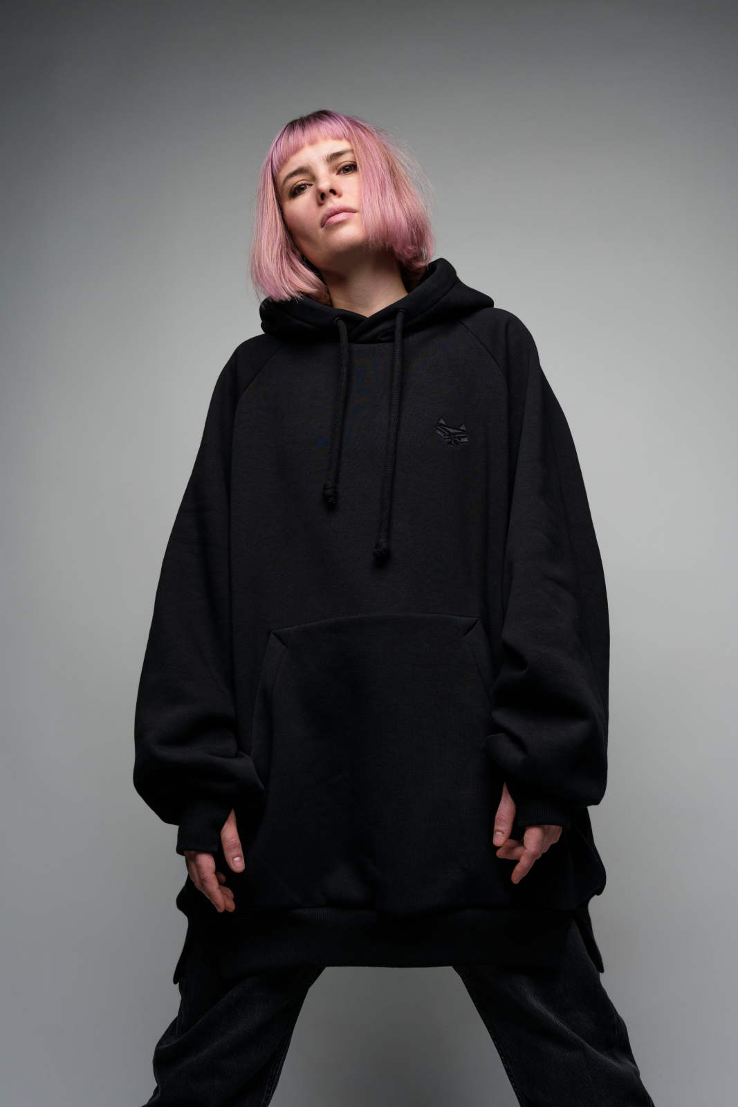 CUB_bluza_sumo_czarna02.png