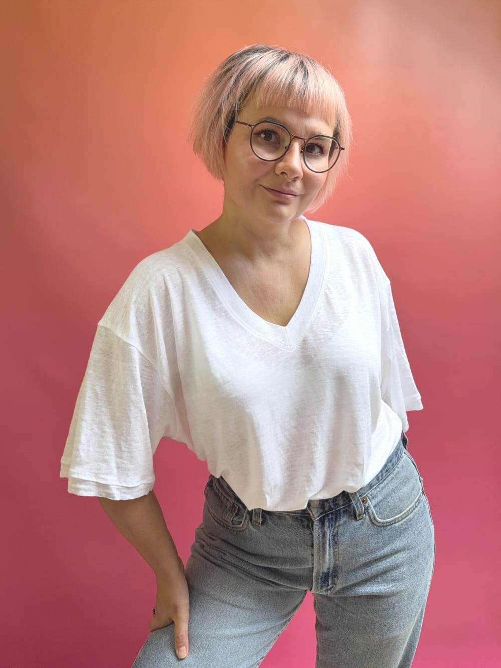 cub_linen_tee_white_v02_net.jpg
