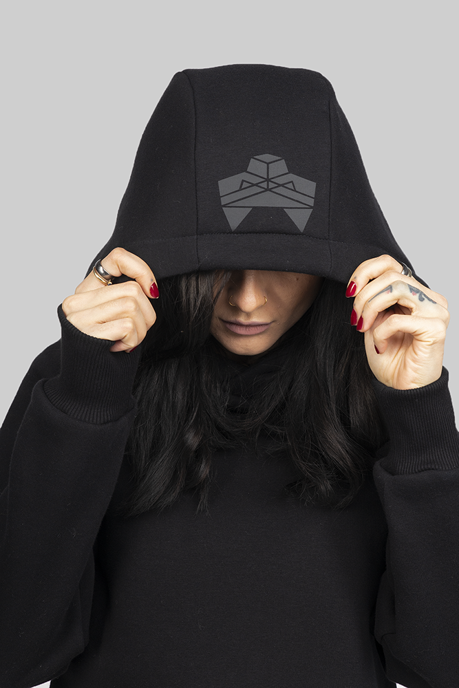 CUB_bluza_hoodie_long_długa_z_kapturem_czarna04